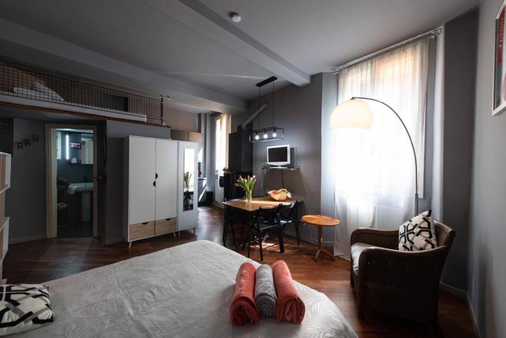 Studio Neve Apartment โบโลญญา ภายนอก รูปภาพ